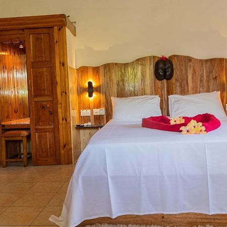 Villa Marthe Baie Sainte Anne Екстериор снимка